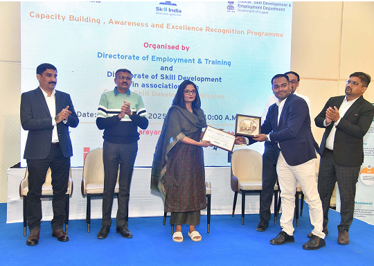 award-image4